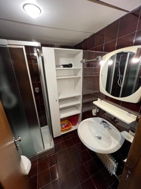 Aparthotel Residenza Albaré à Marilleva Extérieur photo